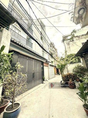 thích quảng đức p.5 phú nhuận hẻm 4m thông . 66m2 nở hậu chỉ 8.8 tỷ .