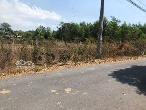 chủ ngộp bank bán 1400m2 có 300m2 thổ cư, đường nhựa xã nhuận đức, củ chi, tp hcm, giá 11 tỷ