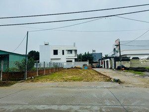 bán lô đất 2 mặt tiền đường chính thôn quang châu - hoà xuân thích hợp xây nhà vườn, biệt thự