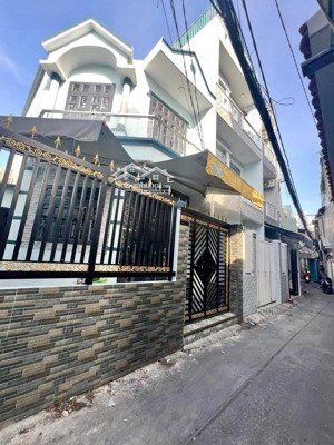 bán nhà bình đông- quận 8 - 5x17m - chỉ 4.2 tỷ - không lộ giới hiện hữu cách quận 5 khoảng 500 mét