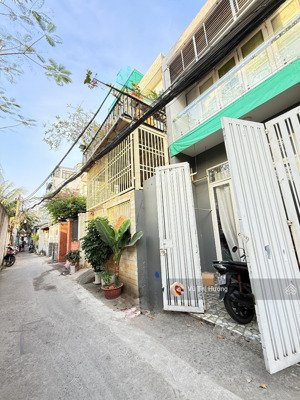 bán nhà lâm văn bền - 4m x15m - cho thuê 10tr/th - chỉ 6.45 tỷ