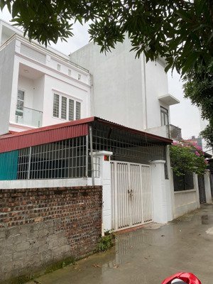 hàng hiếmnhà 3 tầng độc lập sân cổng tại vĩnh khê, an đồng, an dương giá chỉ 3,95 tỷ