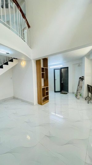 siêu phẩm hoàng diệu phú nhuận nhà mới tinh hẻm 5m nở hậu 7m 49m2 chỉ 8.1 tỷ.