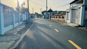 bán mặt tiền nguyễn hữu huân xã đất đỏ - tp.hcm. khu dân cư đông đúc kinh tế phát triển mạnh