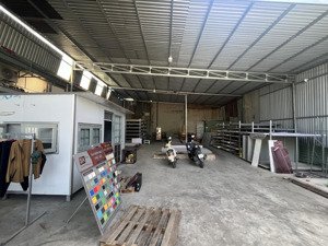 cho thuê kho xưởng 330m2 đường xe công gần khu cn tân đông hiệp b