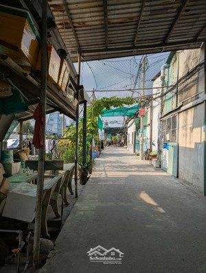 nhà góc 2 mặt hẻm hồ học lãm 5 x 22m (110m2) sẵn dòng tiền cho thuê 5.5 tỷ