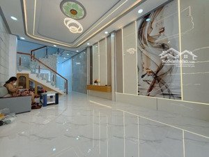 gấp bán nhà đẹp đón xuân64m2 (4x16) 2tầng btctnhỉnh 4tỷ giáp q6, q11, tân phú