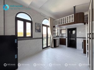 chdv ban công mới 100%. đi bộ qua đh công nghiệp iuh. gần công viên gia định, sân bay tân sơn nhất