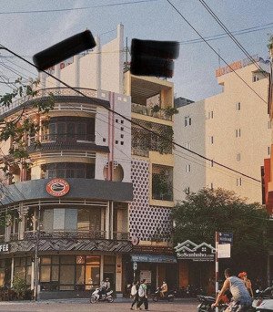 cho thuê nhà mặt tiền đường nguyễn huệ, tp. quy nhơn