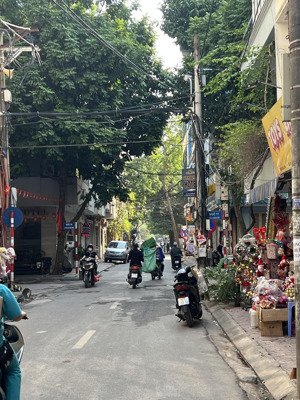 nhà phân lô quận cầu giấy, 2 thoáng, ô tô tránh, ô chờ thang máy, 17.3 tỷ