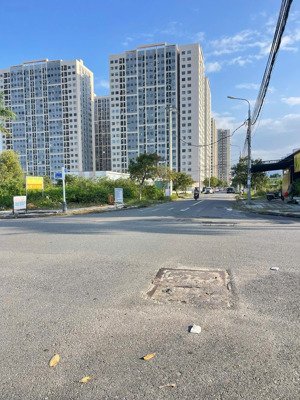 bán nhà trọ lô góc 2 mặt tiền có 8 phòng đang cho thuê giá 6,7 tỷ, 170m2