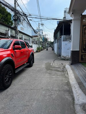 quận 8( hiếm xe hơi) 4 lầu sân thượng 4*15phạm thế hiển p7 giá 7 tỷ ctl