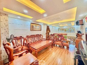 bán nhà 6 tầng - mặt tiền đường thông qua nguyễn sơn, tân phú . chuẩn chdv. thang máy hiện đại