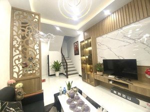 bán gấp nhà phố an hòa - mỗ lao - hà đông đối diện học viện an ninh 2 bước ra ô tô tránh!