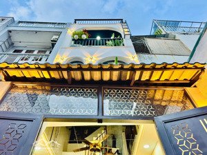 bán nhà về quê sinh sống điện biên phủ - bình thạnh. 72m2 gần ngã tư hàng xanh, thuê 19tr