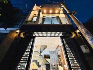 nhà trung tâm quận 3 kỳ đồng giá tốt hiếm có 2,8 tỷ