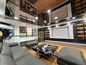 siêu phẩm ba đình - lô góc - gara ô tô - 7 tầng thang máy - full nội thất -mang vali về ở ngay