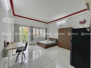 cho thuê phòng rộng ban công thoáng tân bình