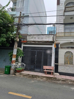 bán nhà mặt tiền nguyễn trường tộ, 4.2m x 18.5m, cấp 4, 13.6 tỷ