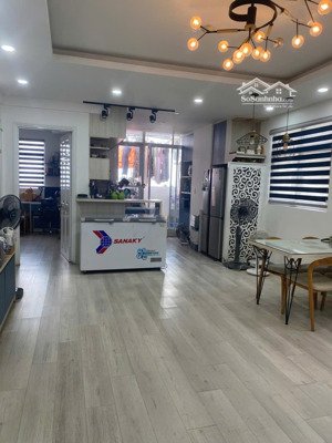 cần bán căn hộ cao ốc h2, đ/c 196 hoàng diệu, hẻm 109 hoàng văn thụ, phường 8,quận