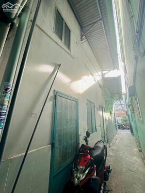 Bán nhà nhỏ hẻm 535 Thống Nhất, P.16. Gía chỉ 2 tỷ 650