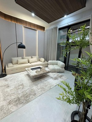 bán nr tại điện biên phủ, 5,85 tỷ, 80m2, 2wc, full nội thất