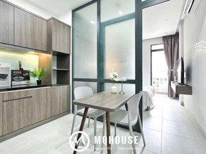 căn hộ ban công - 1pn - tách bếp riêng - cx đô thành quận 3 rộng 45m2 thang máy
