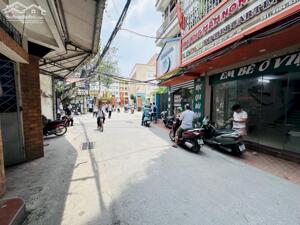 Mặt Phố Hồng Mai 31m² 3 Tầng Kinh Doanh