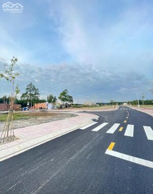 BÁN NHÀ NGAY CHỢ BÀ MIÊU-SỔ RIÊNG THỔ CƯ, THANH TOÁN 600TR NHẬN NHÀ