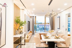 nhà mình có căn hộ 76m2 full nội thất cần chuyển nhượng tại the queen 360 giải phóng, thanh xuân