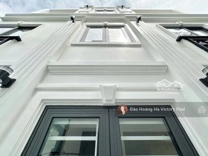 chỉ 155tr/m2, có ngay nhà đẹp 4 tầng tại hồng lạc, p10, tb, 3.7 x 13m - 49m2, chỉ 7.68 tỷ bớt lộc