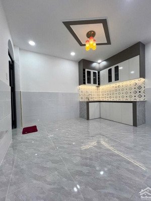 giảm sâu 450tr .siêu phẩm nhà đẹp lê văn quới 2 tầng 52m2 mà giá chỉ 4 ,2ty hẻm 7m