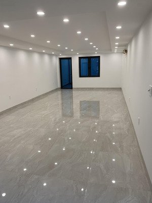 bán nhà 13.7 tỷ mặt đường phan bội châu,hải phòng