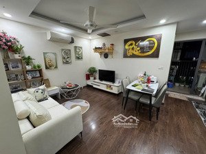 căn hộ 49m2 the vesta full nội thất mới tinh chỉ hơn 3 tỉ