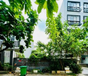 chỉ 26 tỷ sỡ hữu đất 173m2 ( 8m x 23m ) ngay đường xuân thủy p.thảo điền q2 khu xây dựng hầm 7 tầng