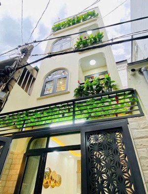 chính chủ xoay vốn bán gấp căn nhà tôn thất thuyết quận 4 [ 52m2 ] giá sang tên ngay 3 tỷ 590