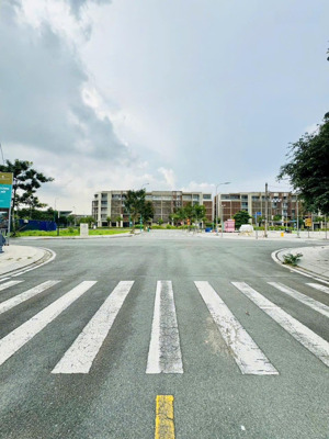 rẻ hơn thị trường 2 tỷ! bán lô f34 trục chính đường 16m, liền kề global city 100m2 giá chỉ 18,5 tỷ