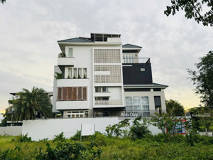 chủ định cư mỹ bán nhanh trong tháng 12 lô đất thủ thiêm villa, q2. dt: 8 x 23m (184m2). giá 32.2tỷ