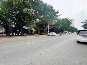 bán nhà mặt tiền vị trí siêu đẹp 186 nguyễn văn hưởng, quận 2 dt 2.043m² giá 720 tỷ