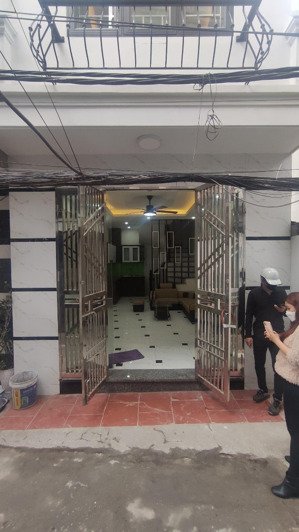 nhà mới khu ngũ nhạc - nam dư. đầy đủ đồ...điều hòa, tủ lạnh, máy giặt...