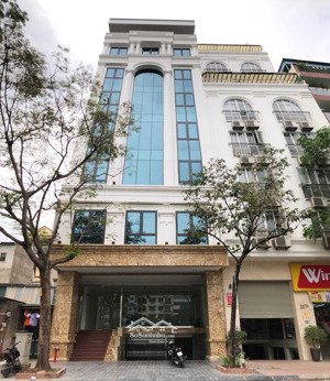 cho thuê toà nhà mới hoàn thiện đường trần thái tông,cầu giấy, 130m * 7 tầng 1 hầm,mt 8m thông sàn