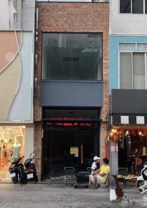 cho thuê mặt tiền nguyễn trãi, q.3 nhà trệt + 1 lầu, sàn trống suốt, vị trí sầm uất 35 triệu/th