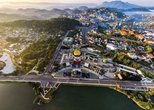 bán lô đất vàng trung tâm đà lạt. 800m2 full xây dựng. uyên 