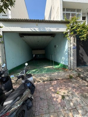 cho thuê nhà kdc cotec phú xuân, dt 85m2 1 trệt, 1 gác, 1 wc giá 7 triệu/tháng.lh 