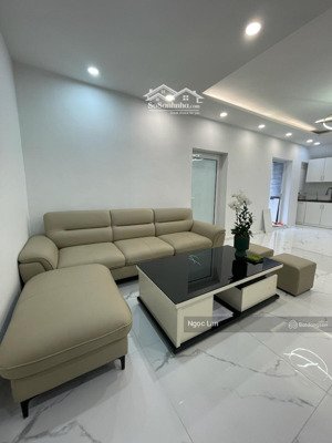 tập thể tầng 2 phố vọng hà sổ đỏ 41/80 m2 quận hoàn kiếm 2 mặt thoáng, giá đầu tư , cầu thang thấp