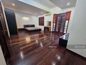 cho thuê biệt thự bùi thiện ngộ khu đô thị việt hưng long biên 185m2 giá 25 triệu