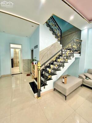 HIẾM THẬT! NHÀ 3 TẦNG NGUYỄN VĂN QUÁ – SÁT VÁCH TÂN BÌNH – NGANG HƠN 5M CHỈ 5.5 TỶ