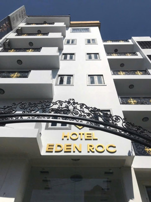 bán khách sạn 2mt tăng bạt hổ p11 bt, dt 15x15m, hầm 7 tầng thmáy, thu 200tr/th - giá 53 tỷ