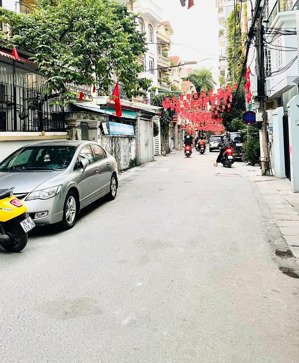 bán gấp nhà nguyễn khánh toàn - dt 46m2 x 6 tầng - mt 5m