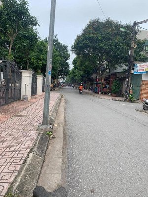 bán đất sài đồng, 69m2, ô tô vào, đường nhựa đẹp